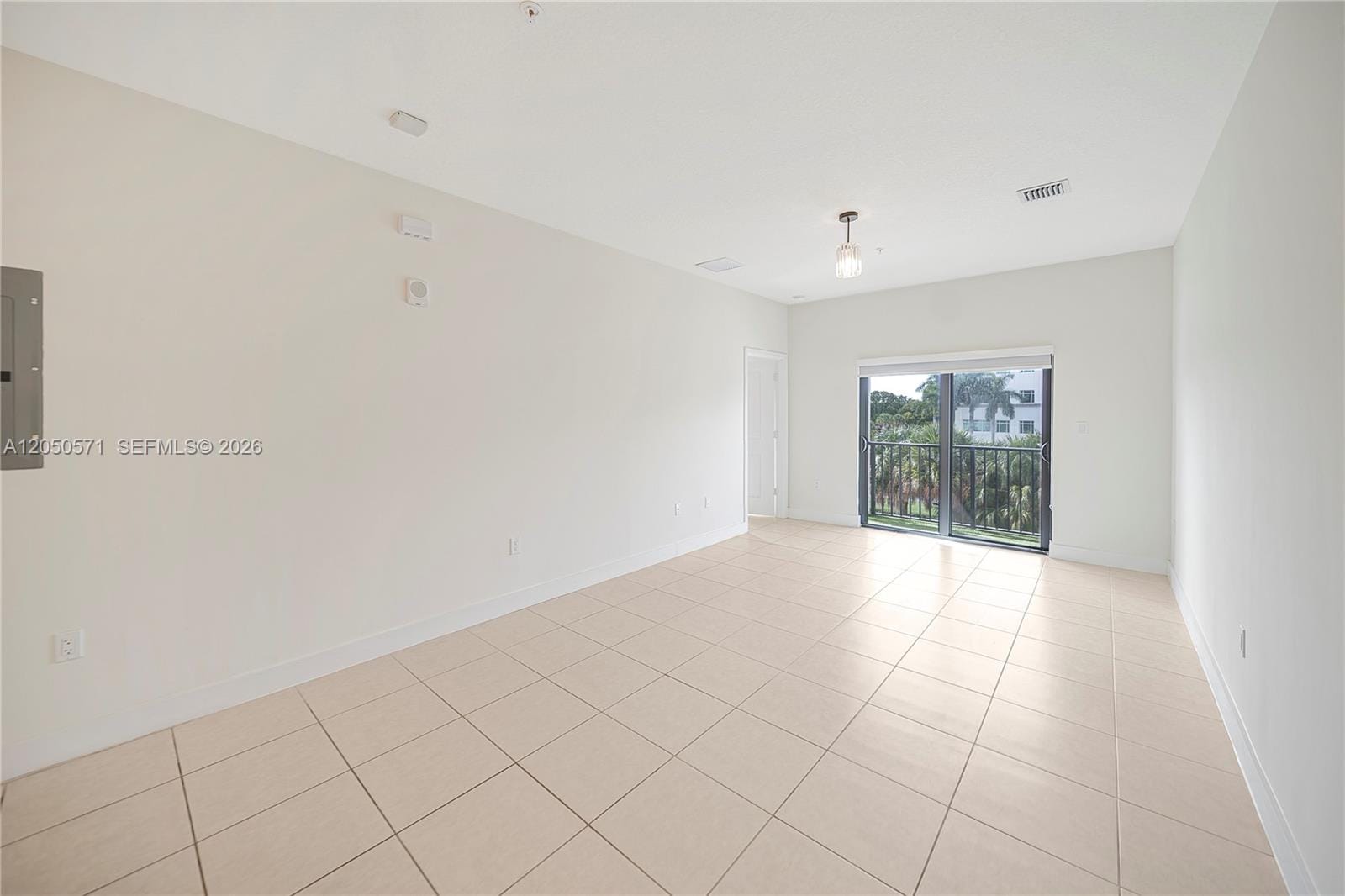 8265 NW 41st Street C202, Doral, FL 33166