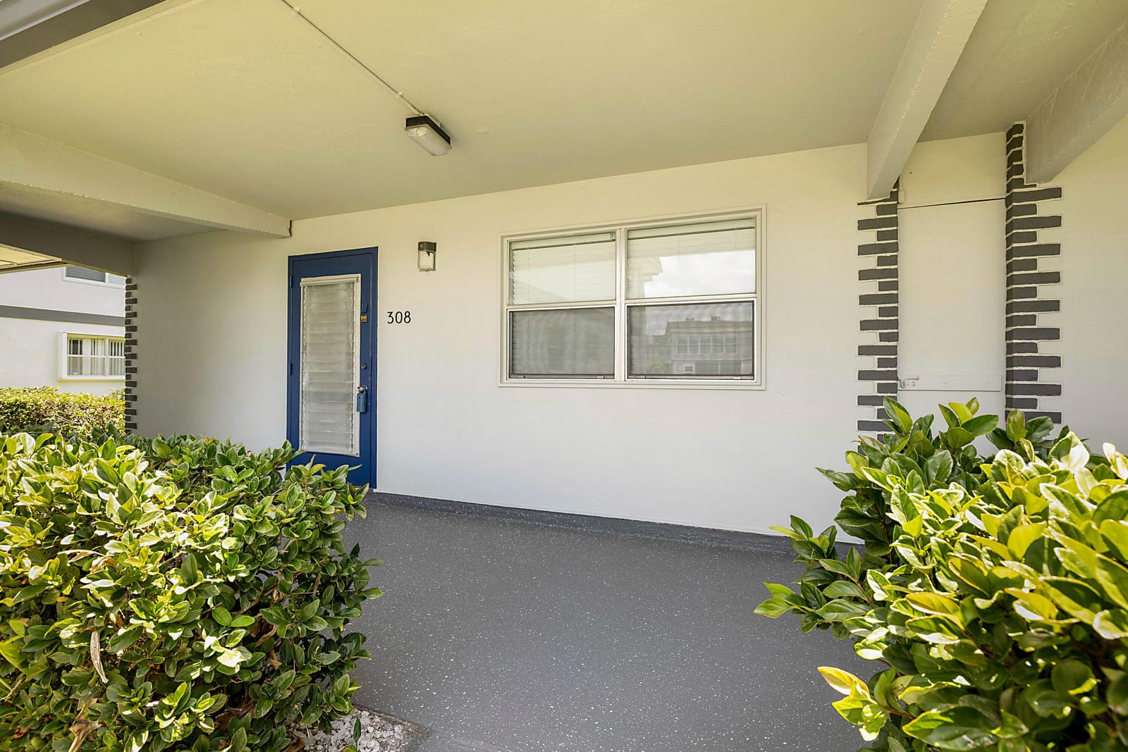 308 Saxony G, Delray Beach, FL 33446 photo 30