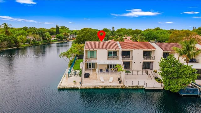 7282 Jacaranda Lane, Miami Lakes, FL 33014