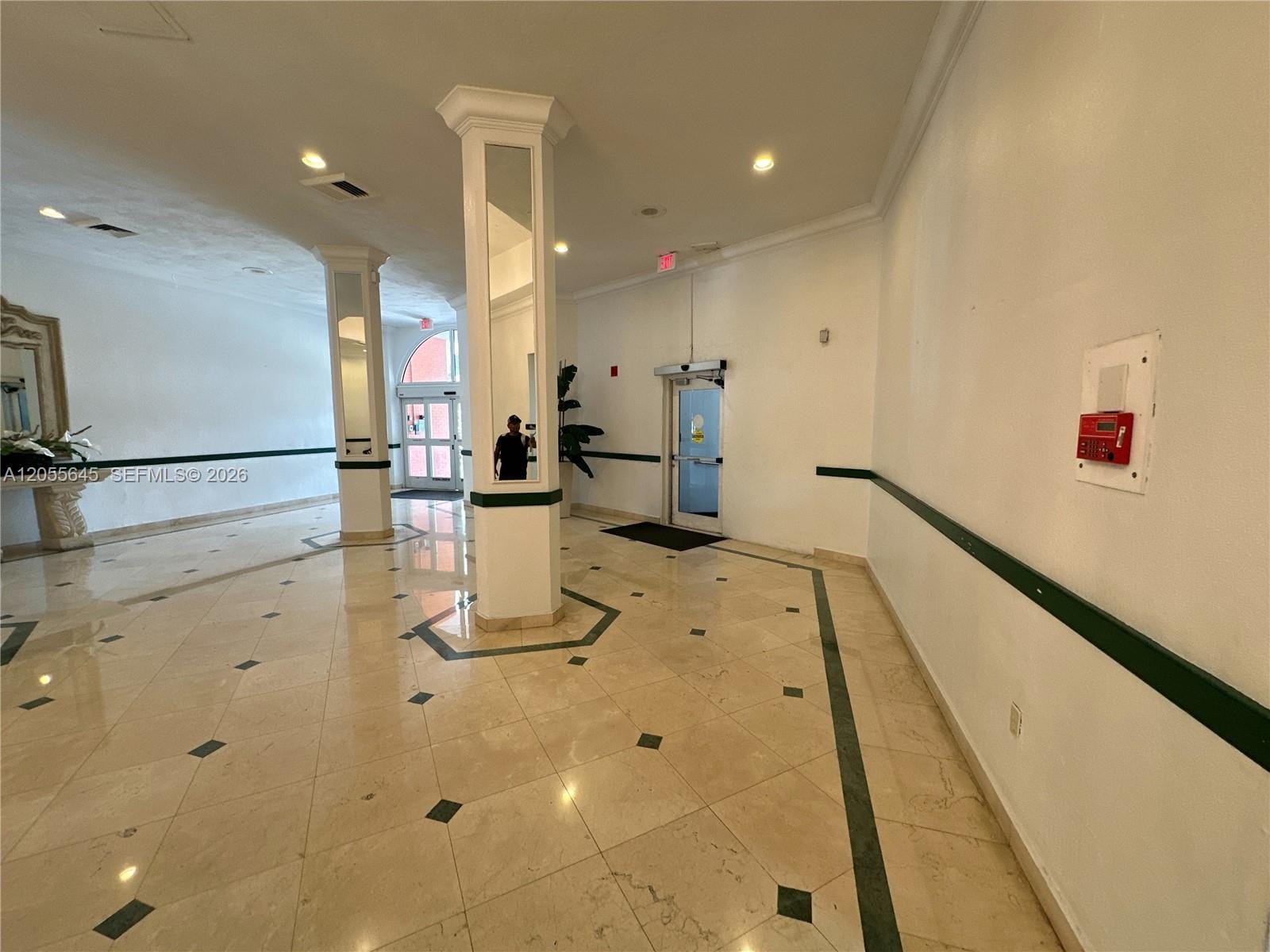 1301 NE Miami Gardens Drive 1403W, Miami, FL 33179 photo 19
