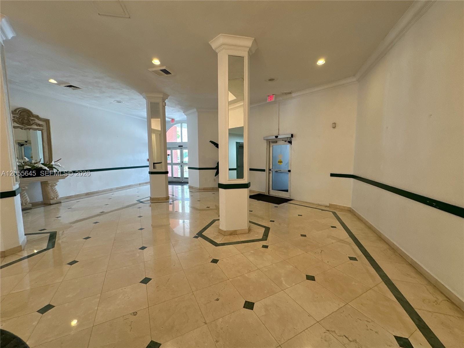 1301 NE Miami Gardens Drive 1403W, Miami, FL 33179 photo 20