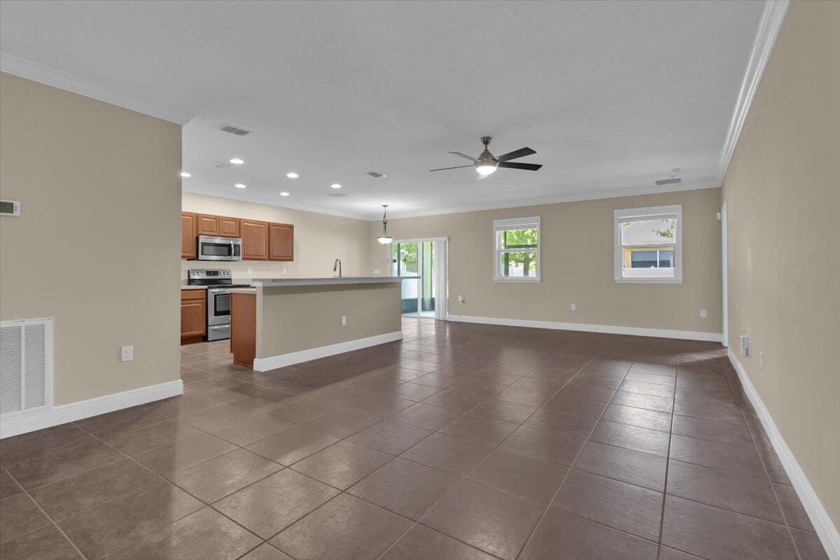 6118 NW Wild Cotton Way — photo 2