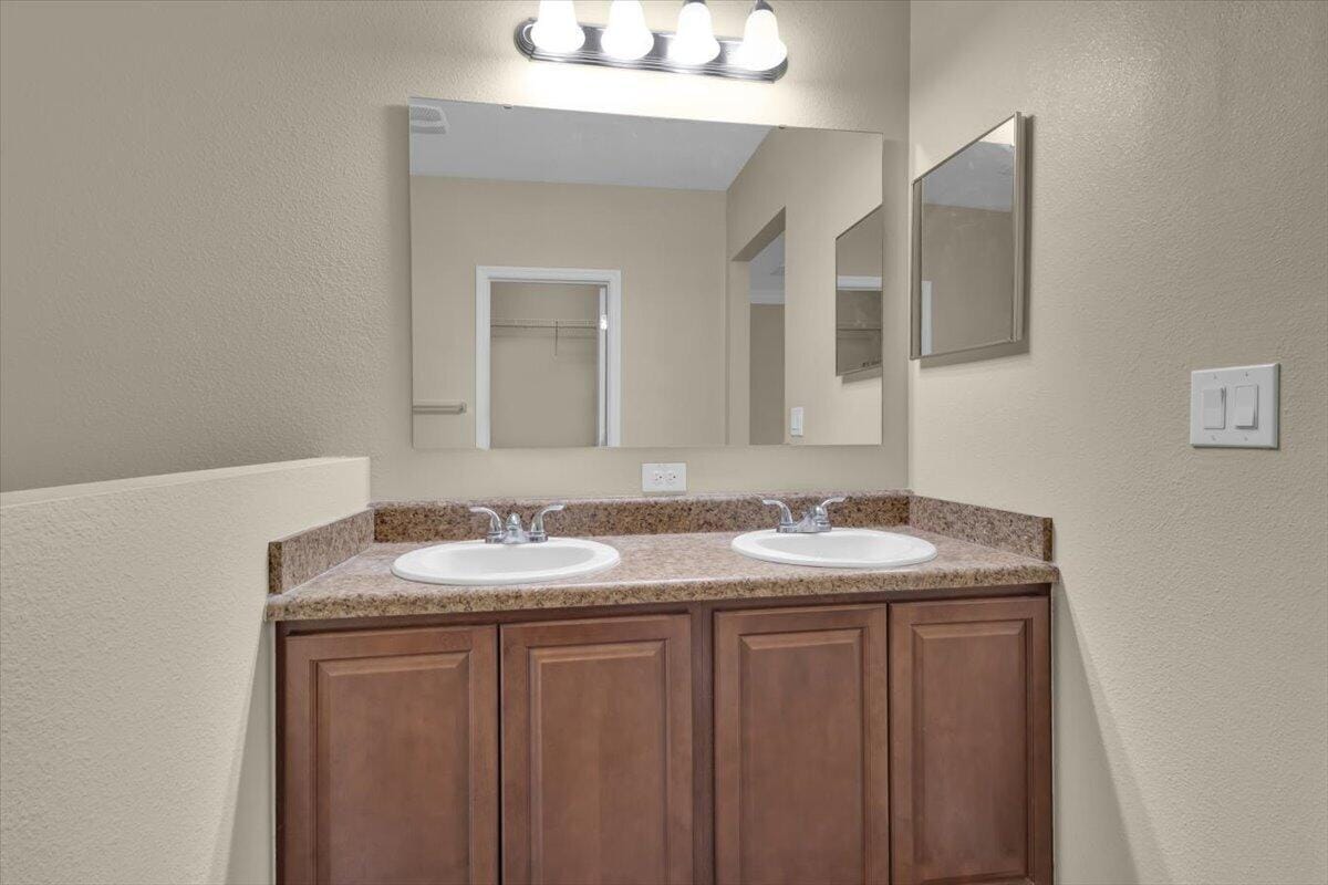 6118 NW Wild Cotton Way — photo 12