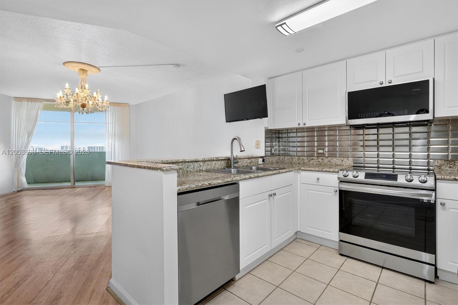 19501 W Country Club Drive 2401, Aventura, FL 33180 photo 15