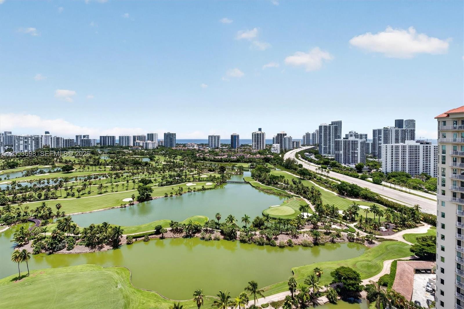 19501 W Country Club Drive 2401, Aventura, FL 33180 photo 3