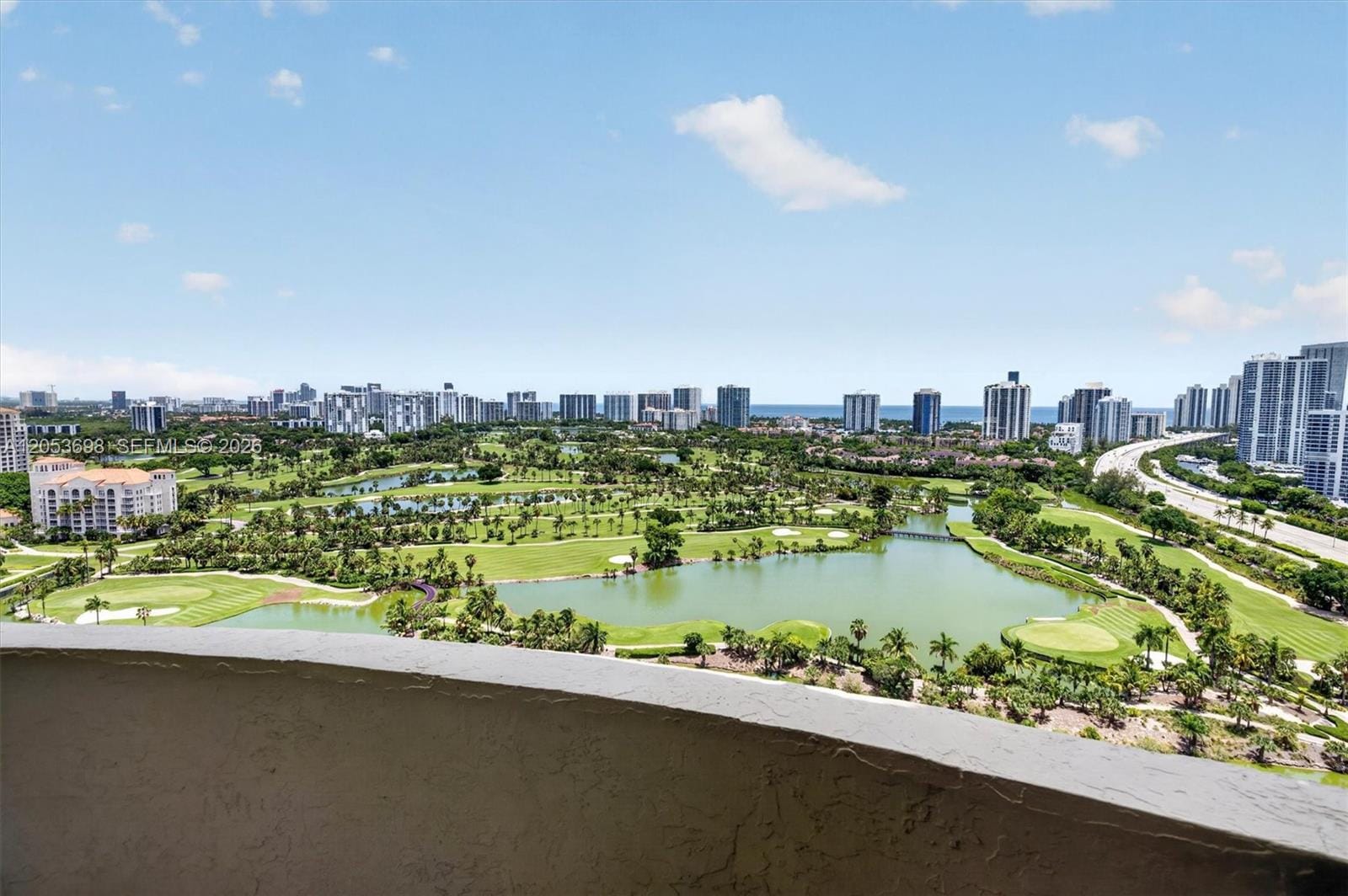 19501 W Country Club Drive 2401, Aventura, FL 33180 photo 4