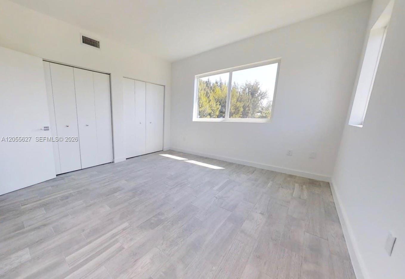 321 S Shore Drive 12 — photo 4