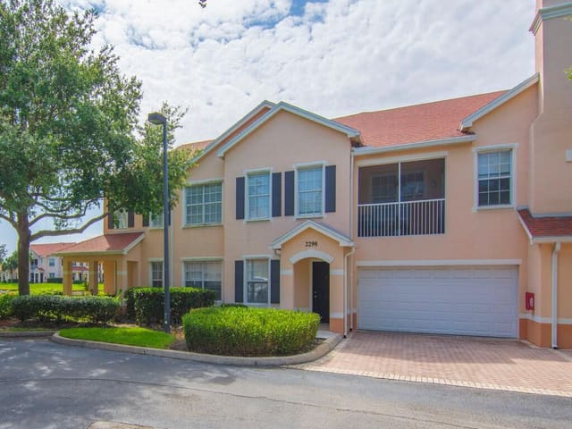 2290 57th Circle, Vero Beach, FL 32966