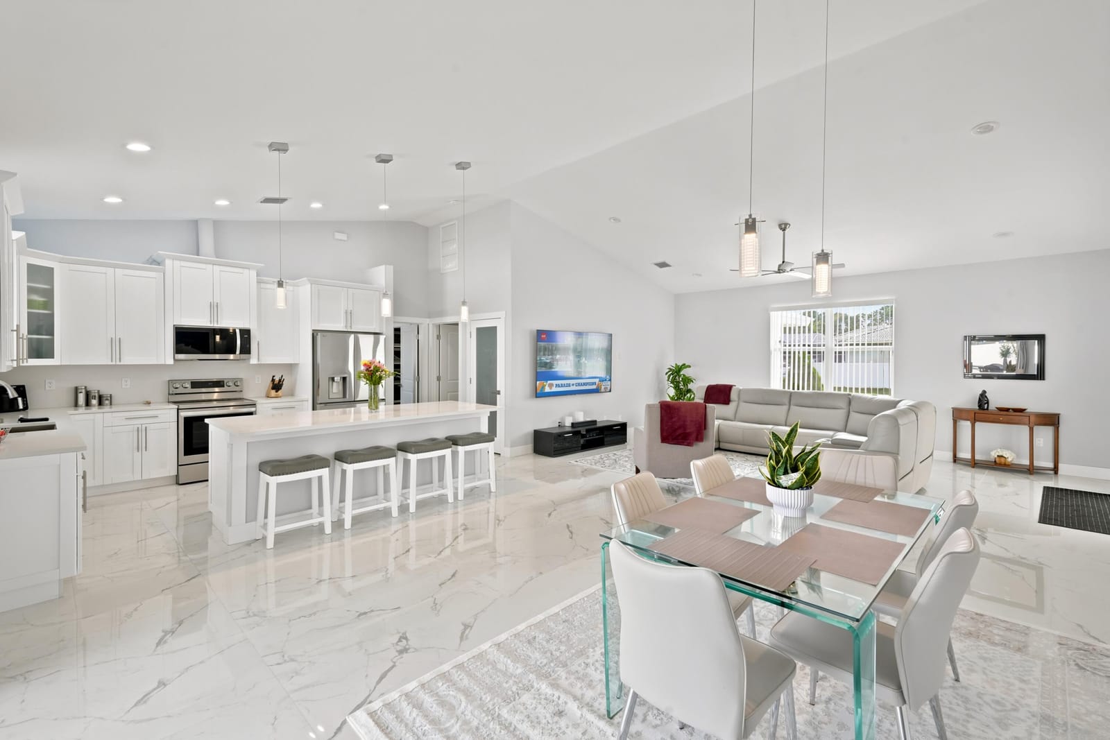 4282 SW Earnest Street — photo 12