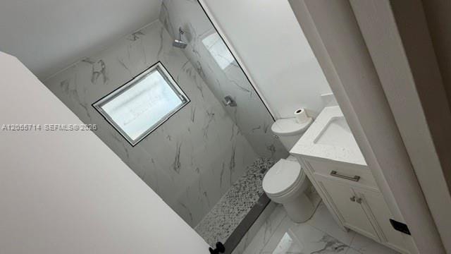 2450 Lincoln Street 12 — photo 5