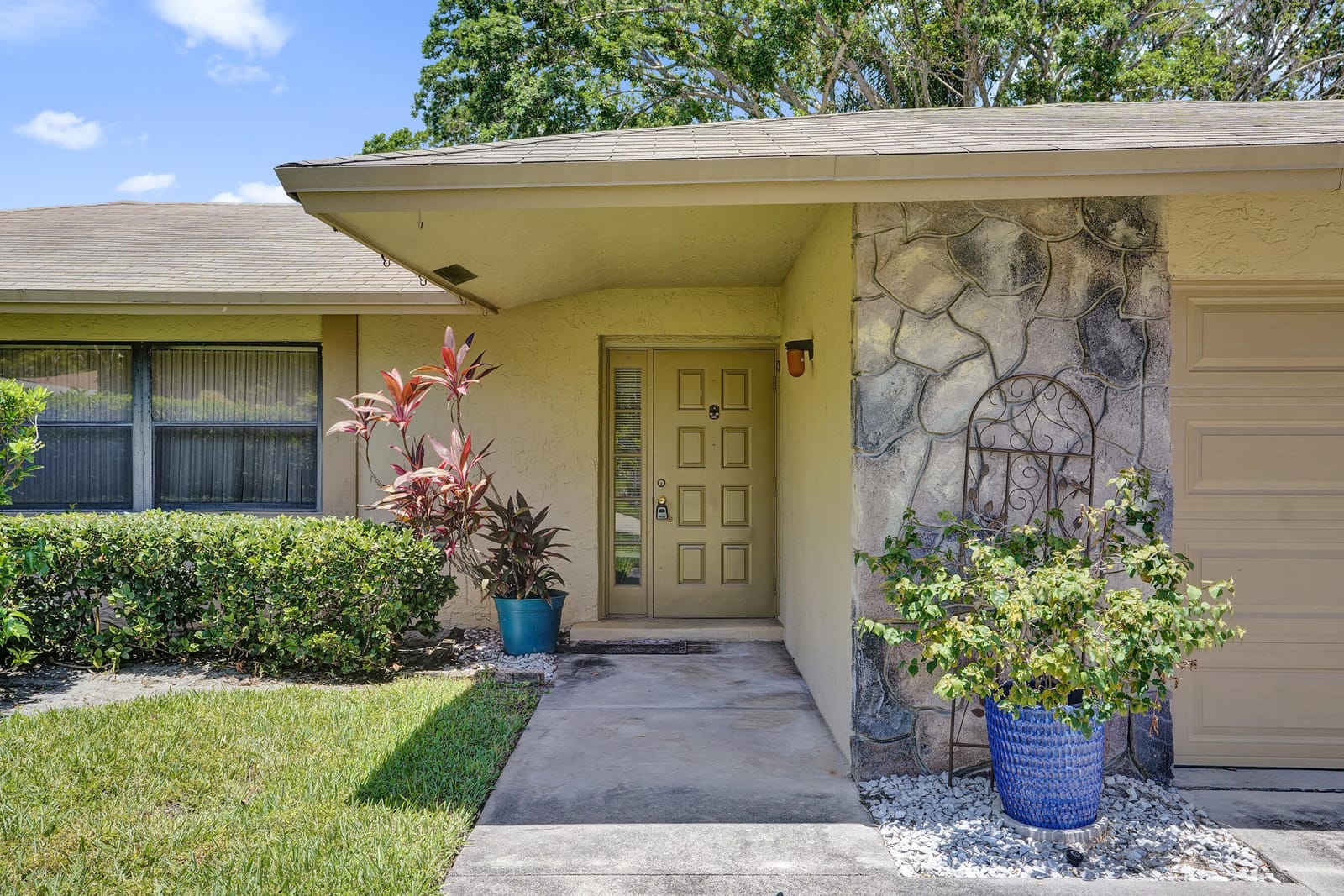 738 NW 24TH Avenue — photo 2