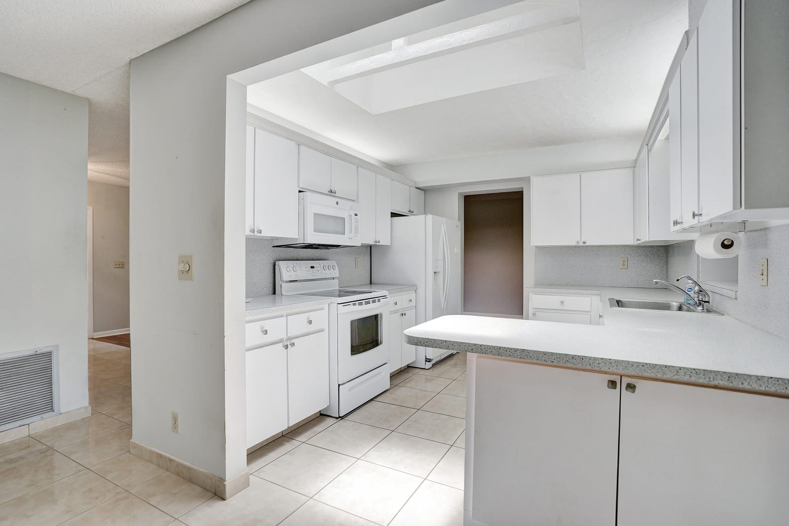 738 NW 24TH Avenue, Delray Beach, FL 33445 photo 19