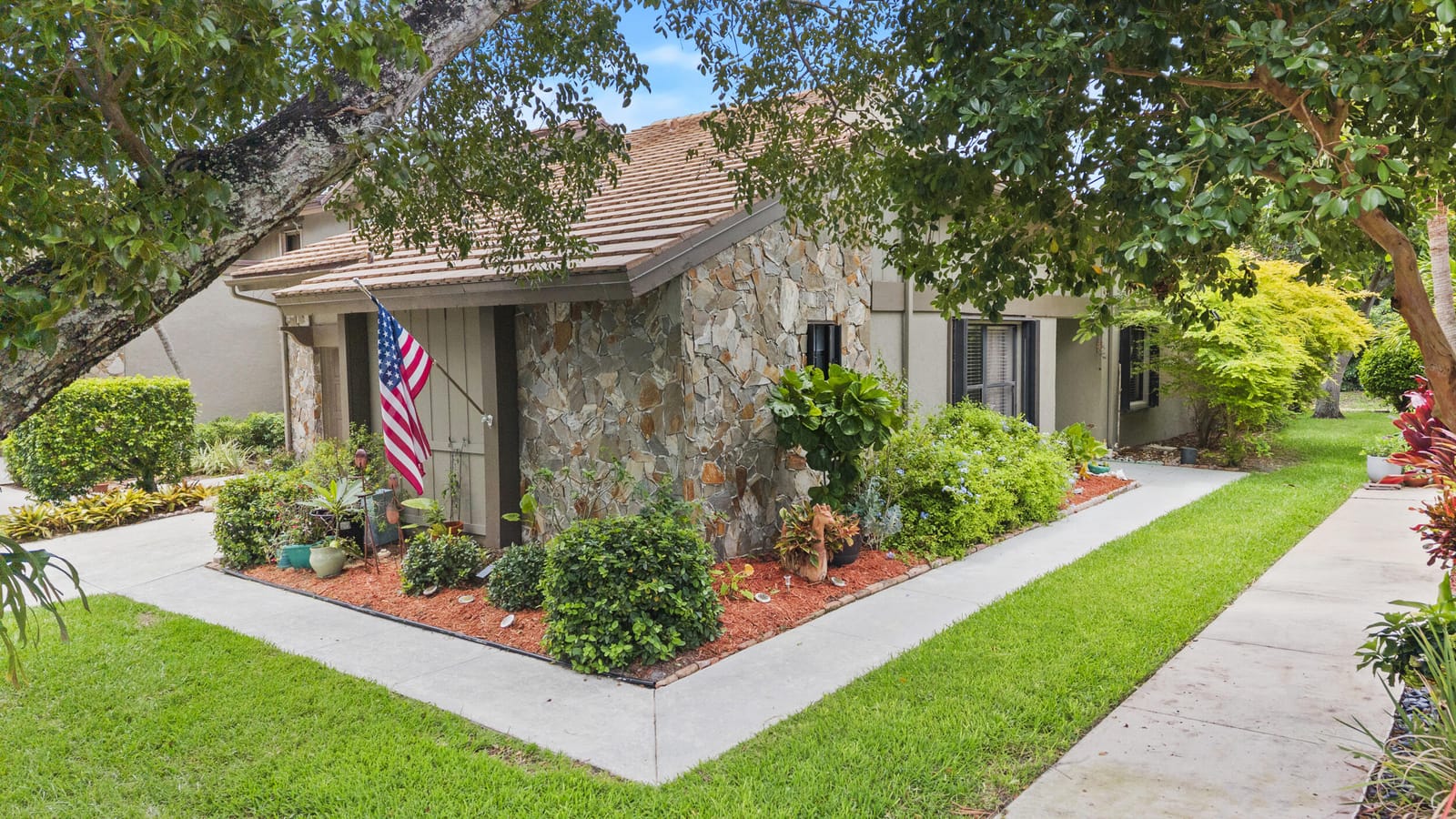 5137 THYME Drive, Palm Beach Gardens, FL 33418 photo 4
