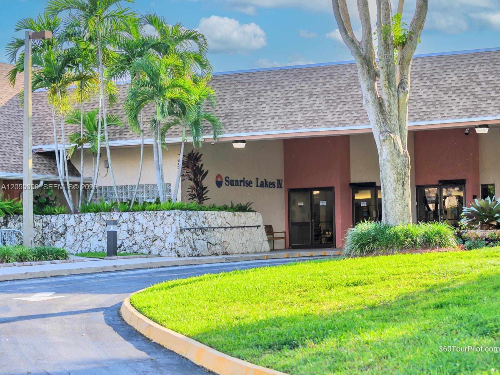 10360 NW 30th Court 206, Sunrise, FL 33322 photo 3