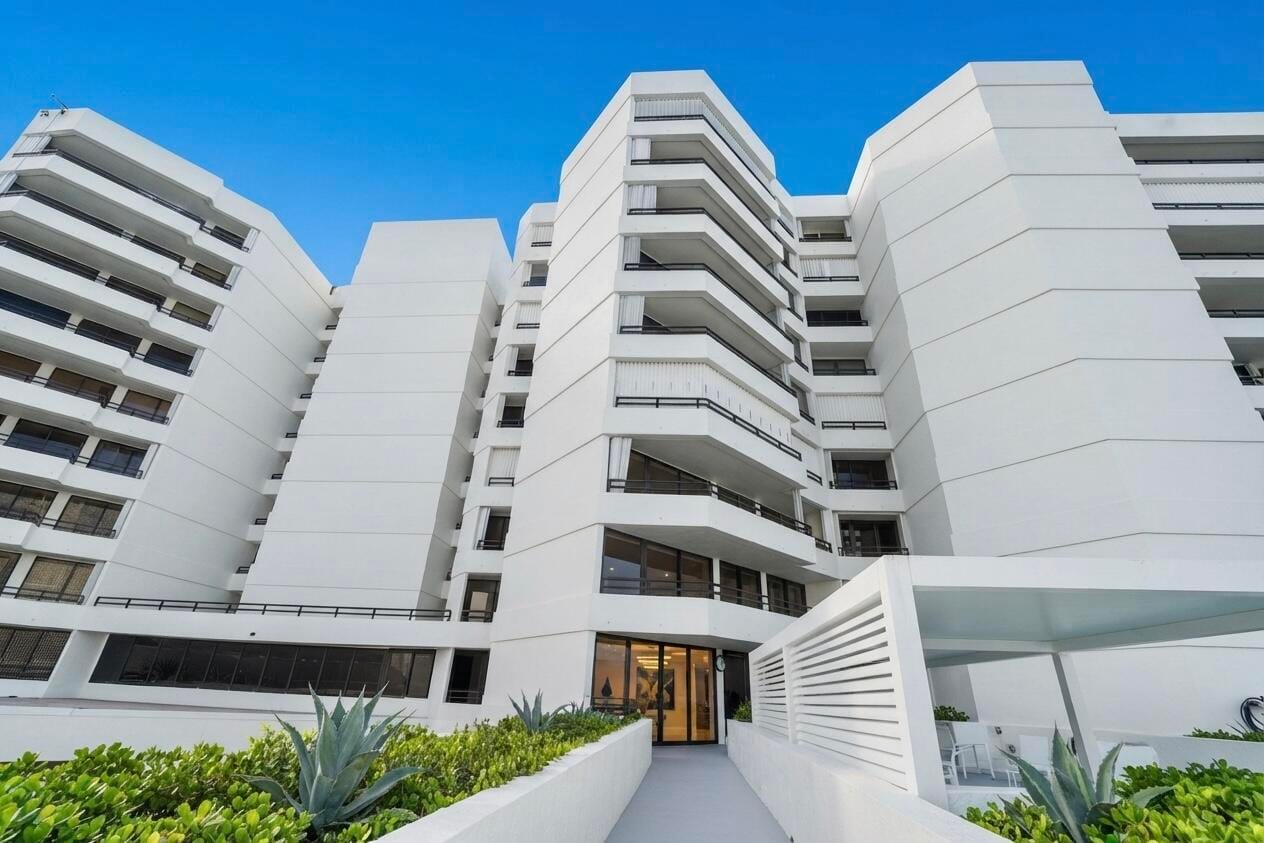 3560 S Ocean Boulevard 700, South Palm Beach, FL 33480 photo 23