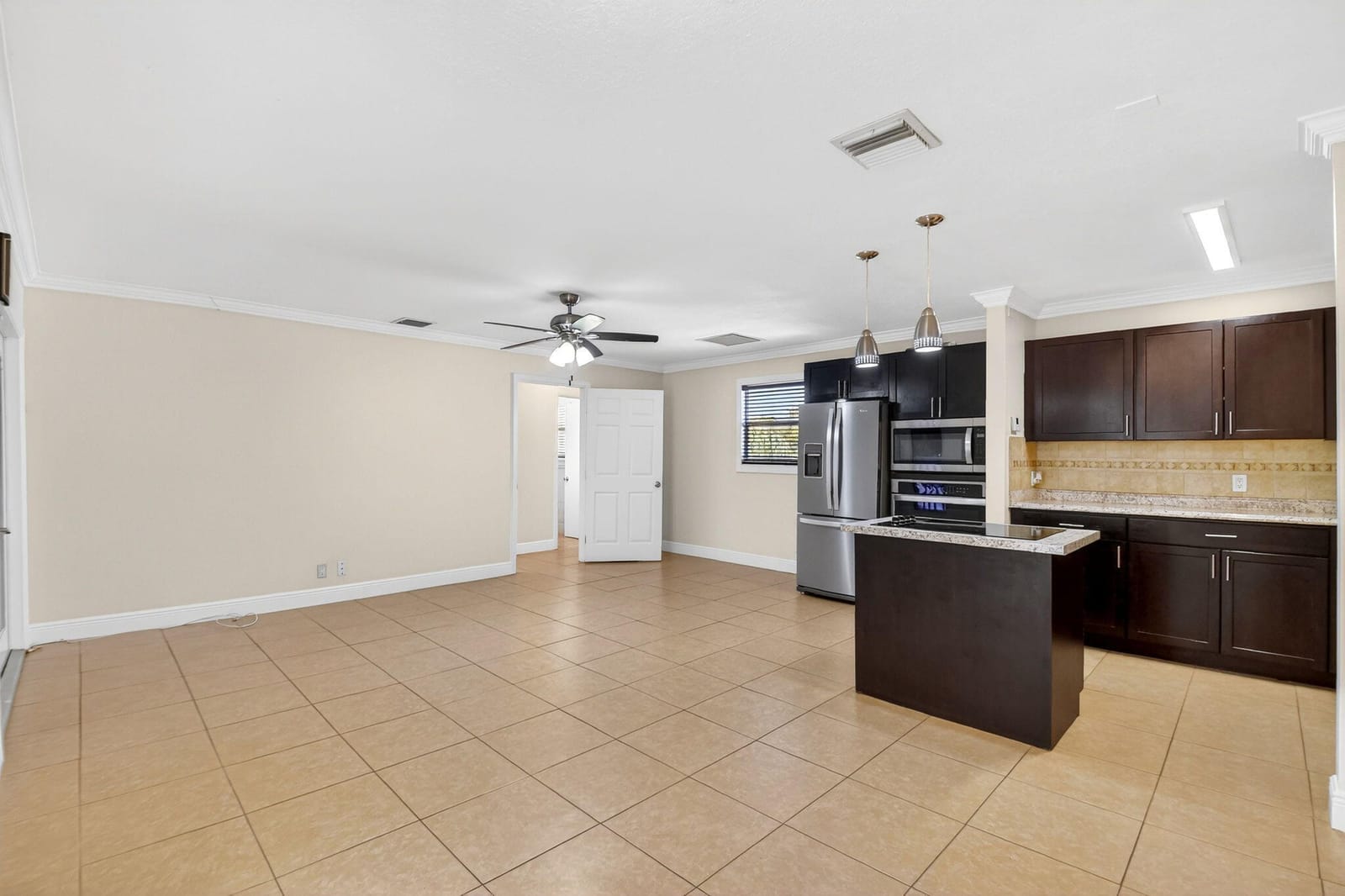 18 CROSSINGS Circle F, Boynton Beach, FL 33435 photo 17