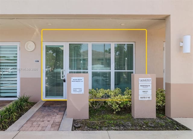 5220 S University Drive 109C, Davie, FL 33328