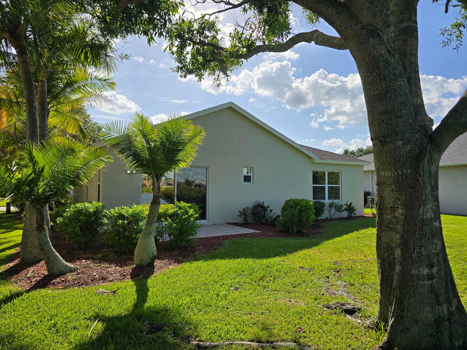 241 SW LAKE FOREST Way, Port St. Lucie, FL 34986 photo 3