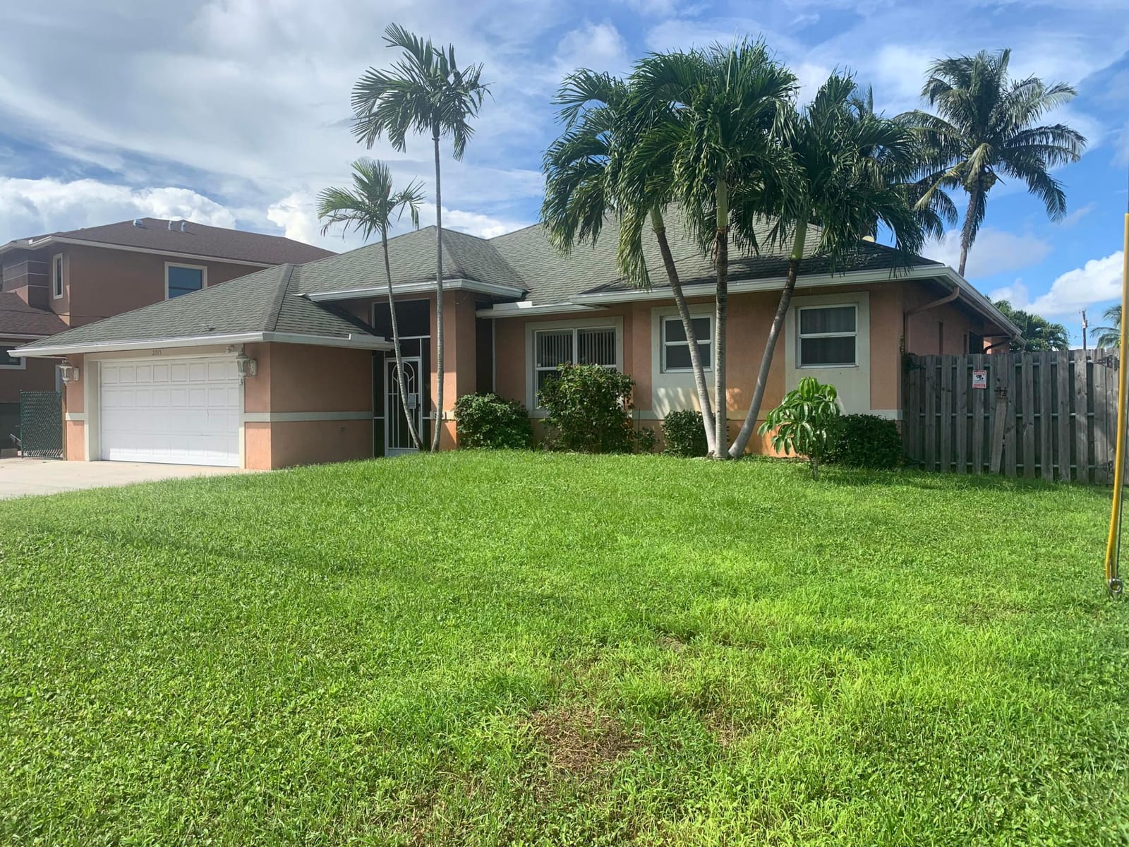 2215 HYPOLUXO Road, Lake Worth, FL 33462 photo 2