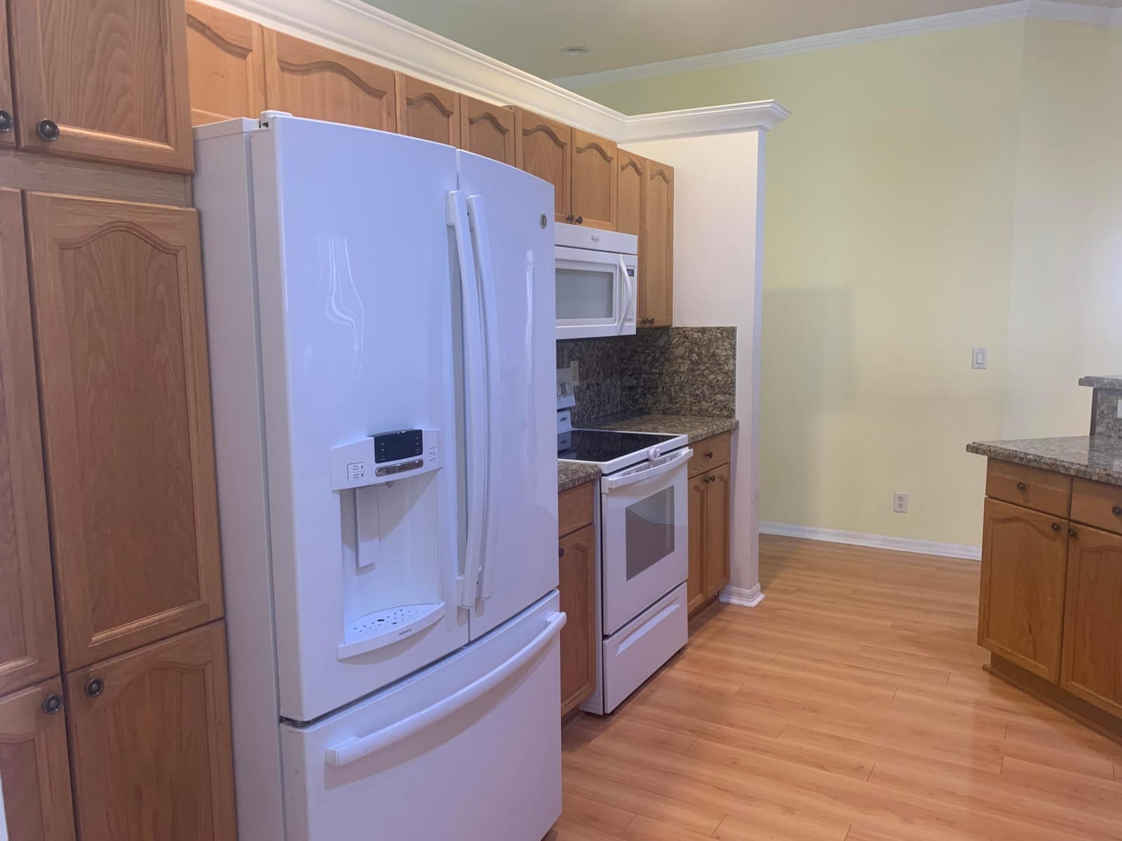 2215 HYPOLUXO Road, Lake Worth, FL 33462 photo 11