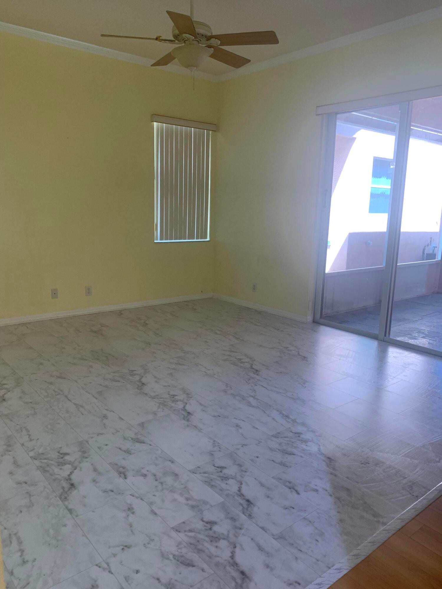 2215 HYPOLUXO Road, Lake Worth, FL 33462 photo 15