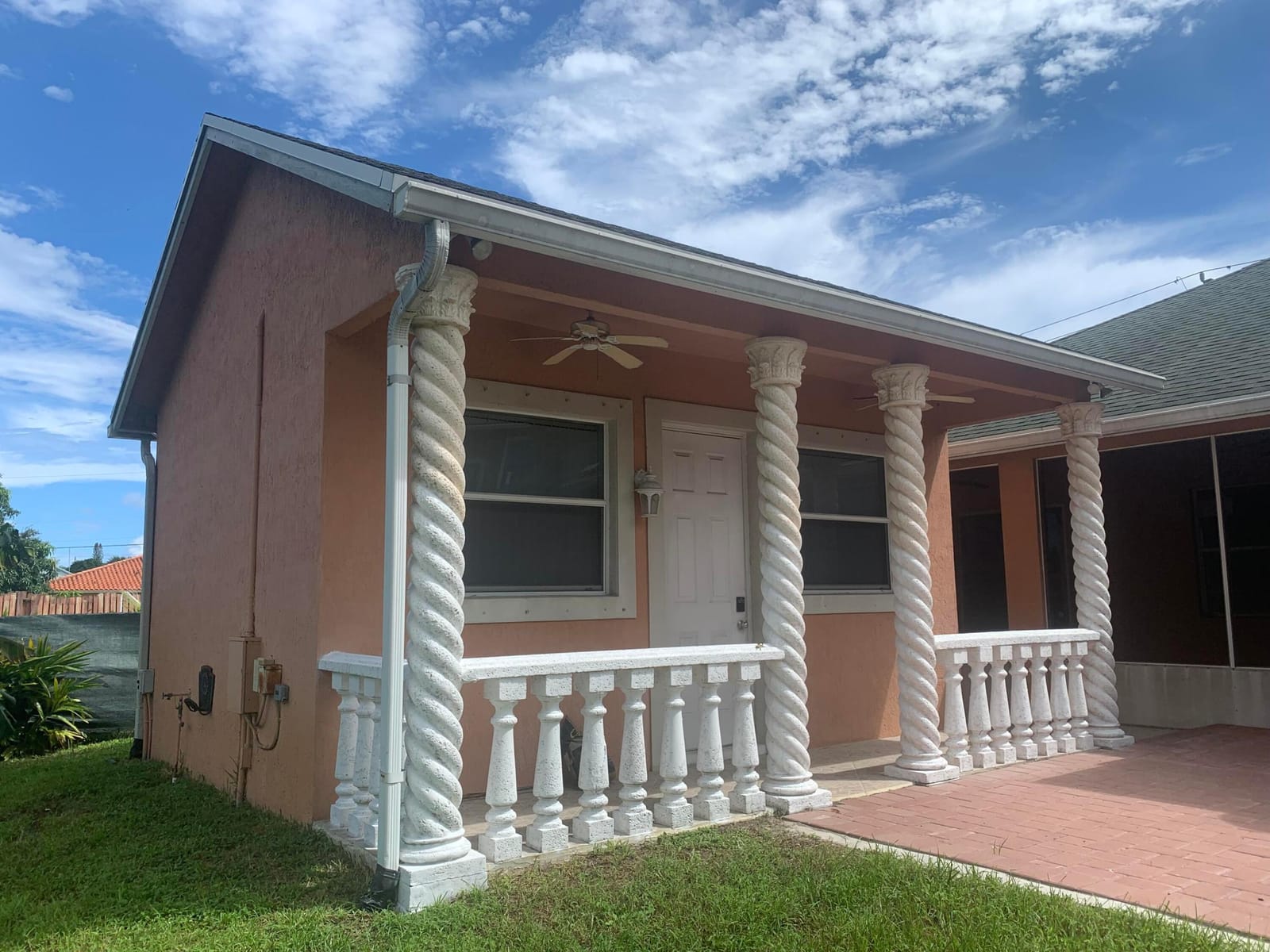 2215 HYPOLUXO Road, Lake Worth, FL 33462 photo 5