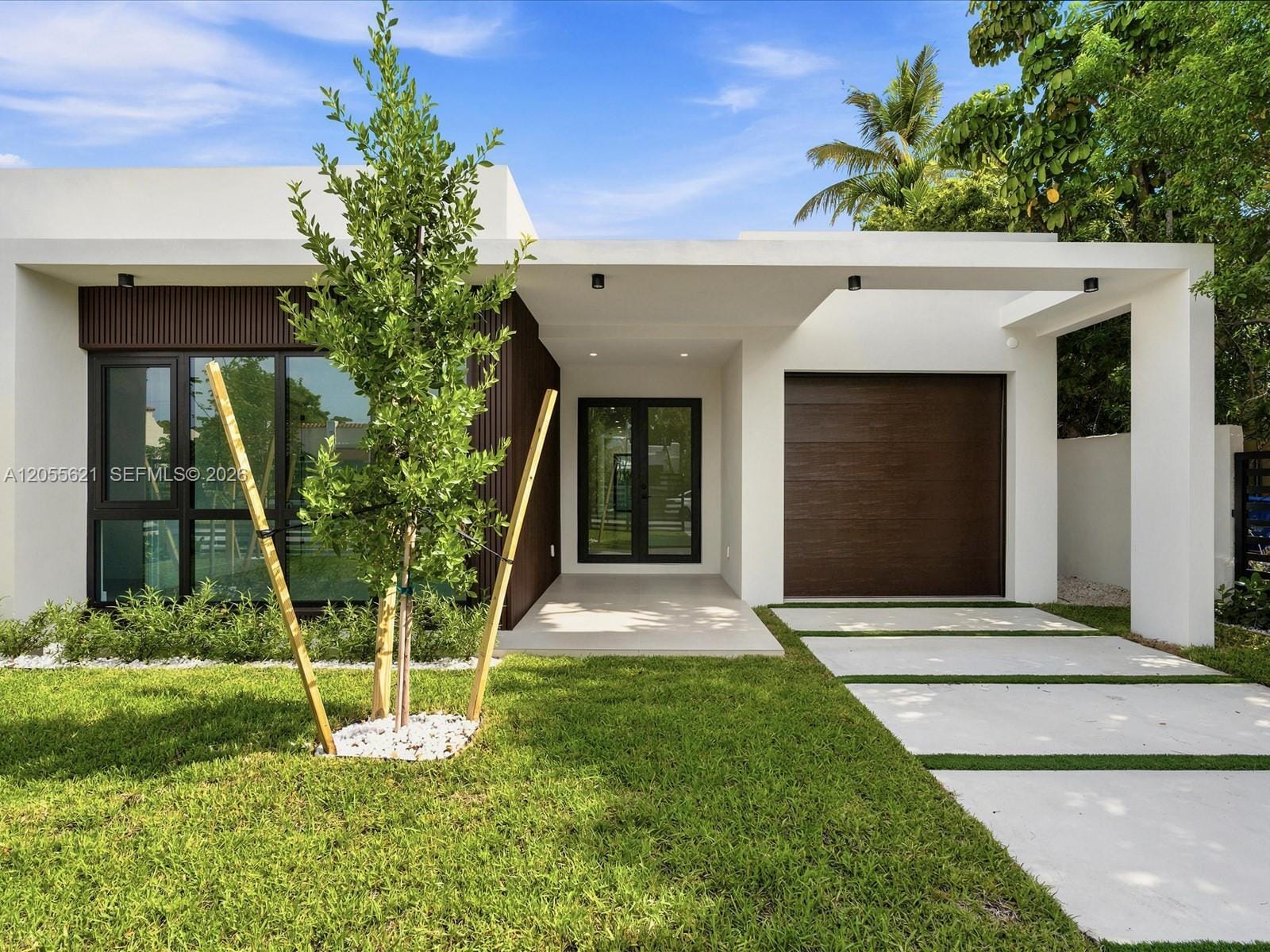 1621 SW 11th Terrace — photo 6