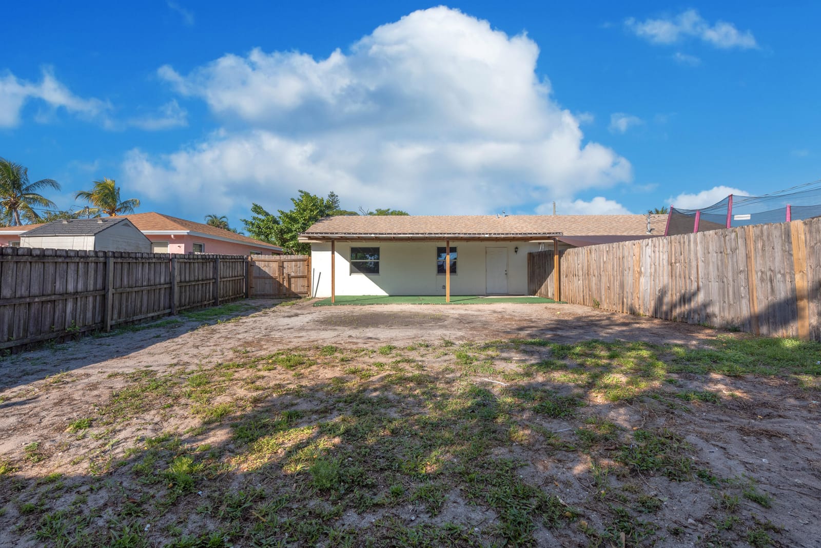 220 Perry Avenue B — photo 10