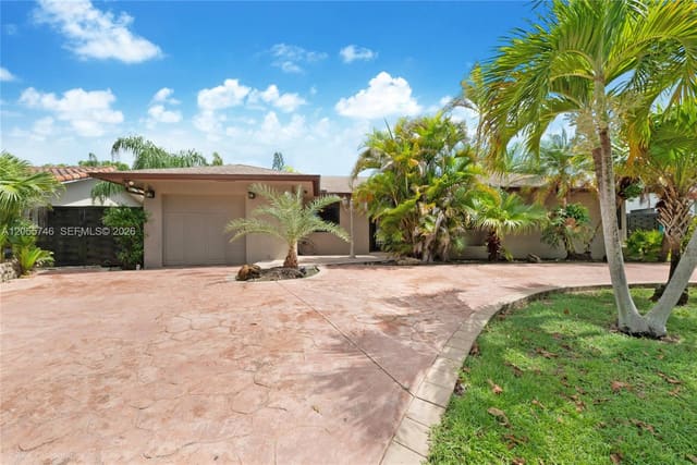 9321 SW 165th Street, Palmetto Bay, FL 33157