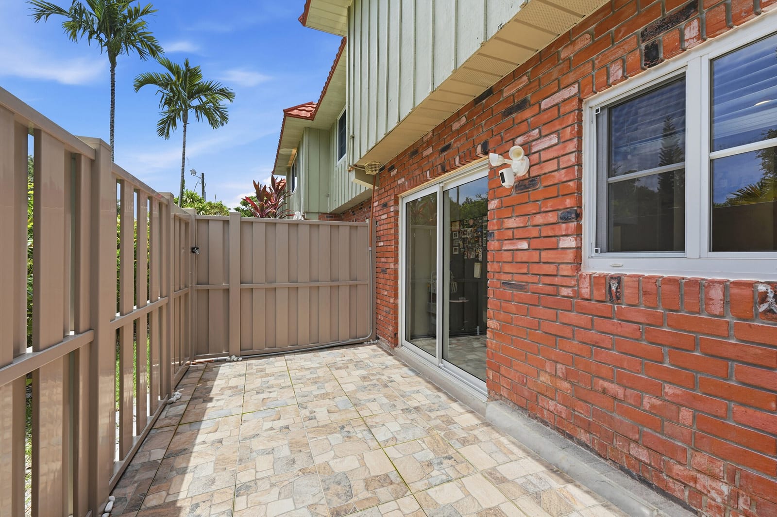 47 NE 20th Court 1H — photo 10