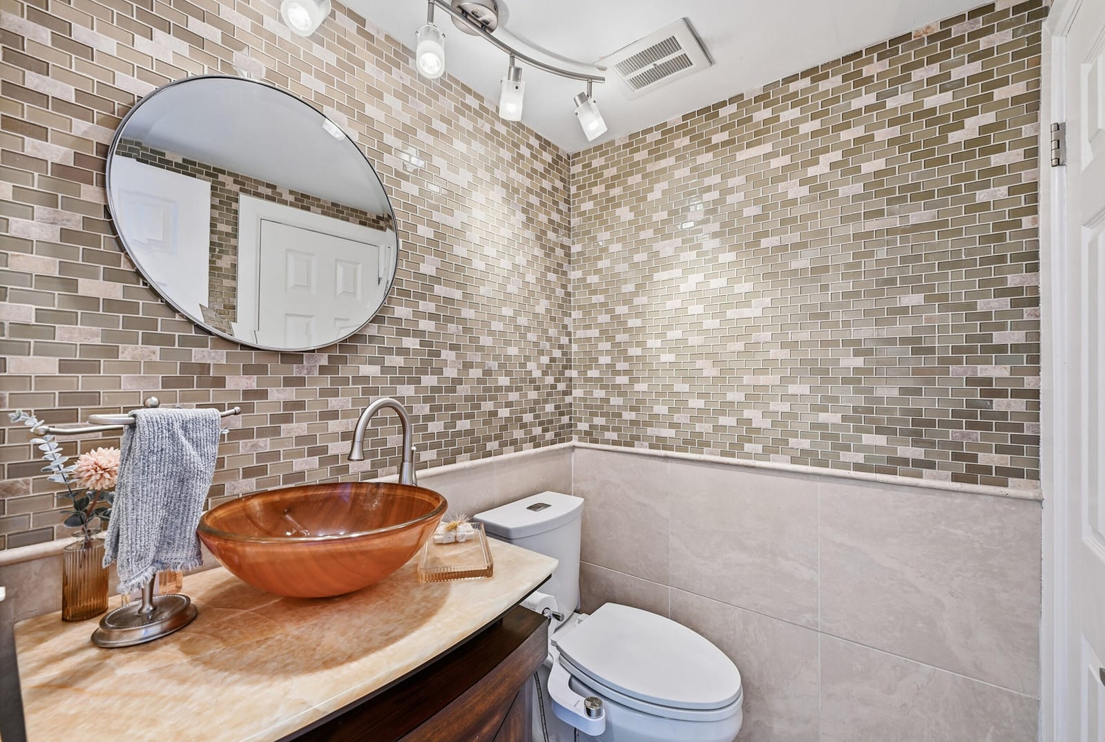 47 NE 20th Court 1H — photo 12