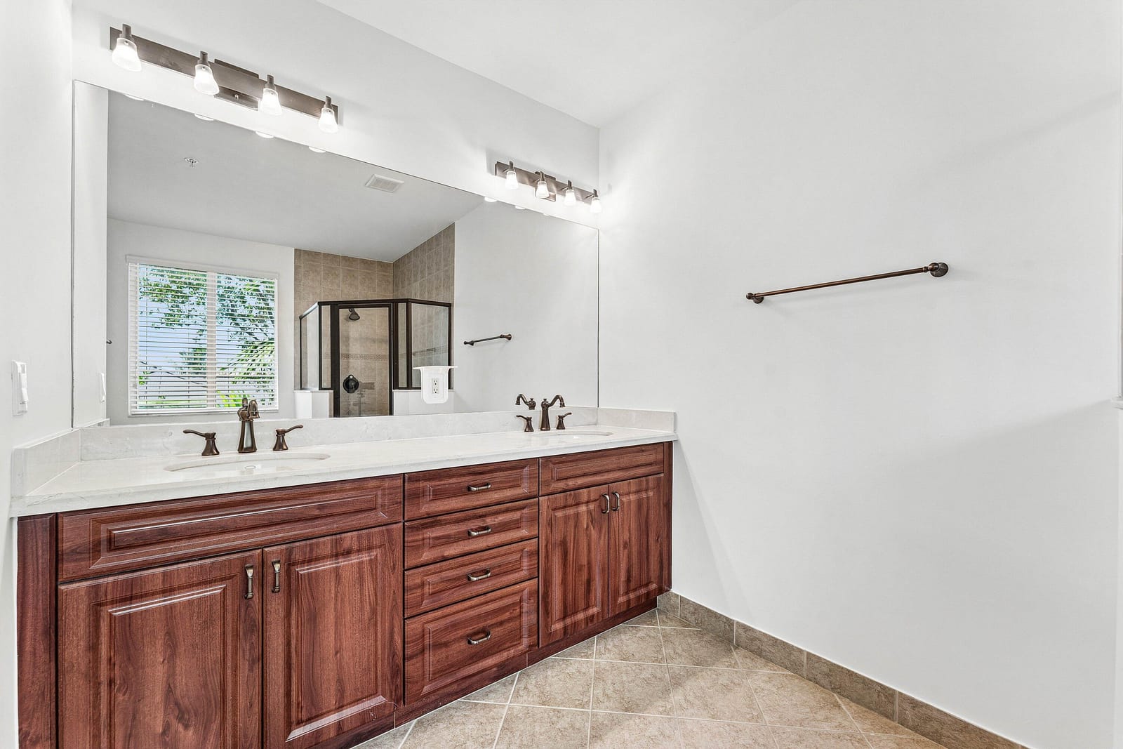3030 WATERSIDE Circle — photo 11