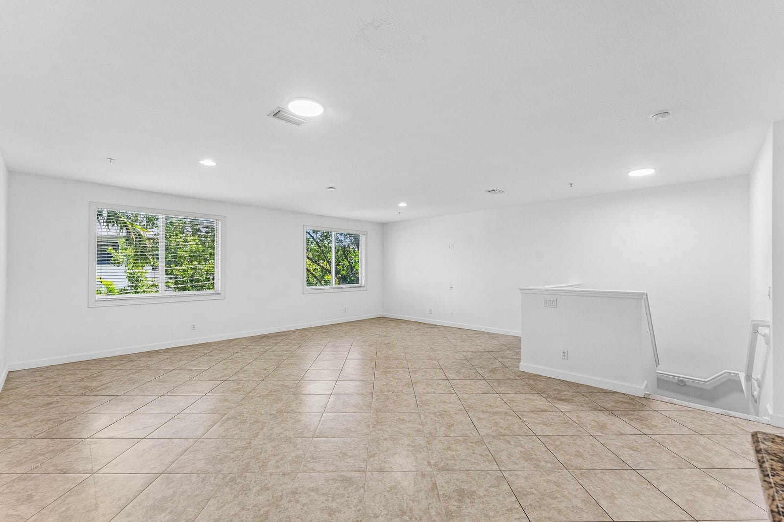 3030 WATERSIDE Circle — photo 3