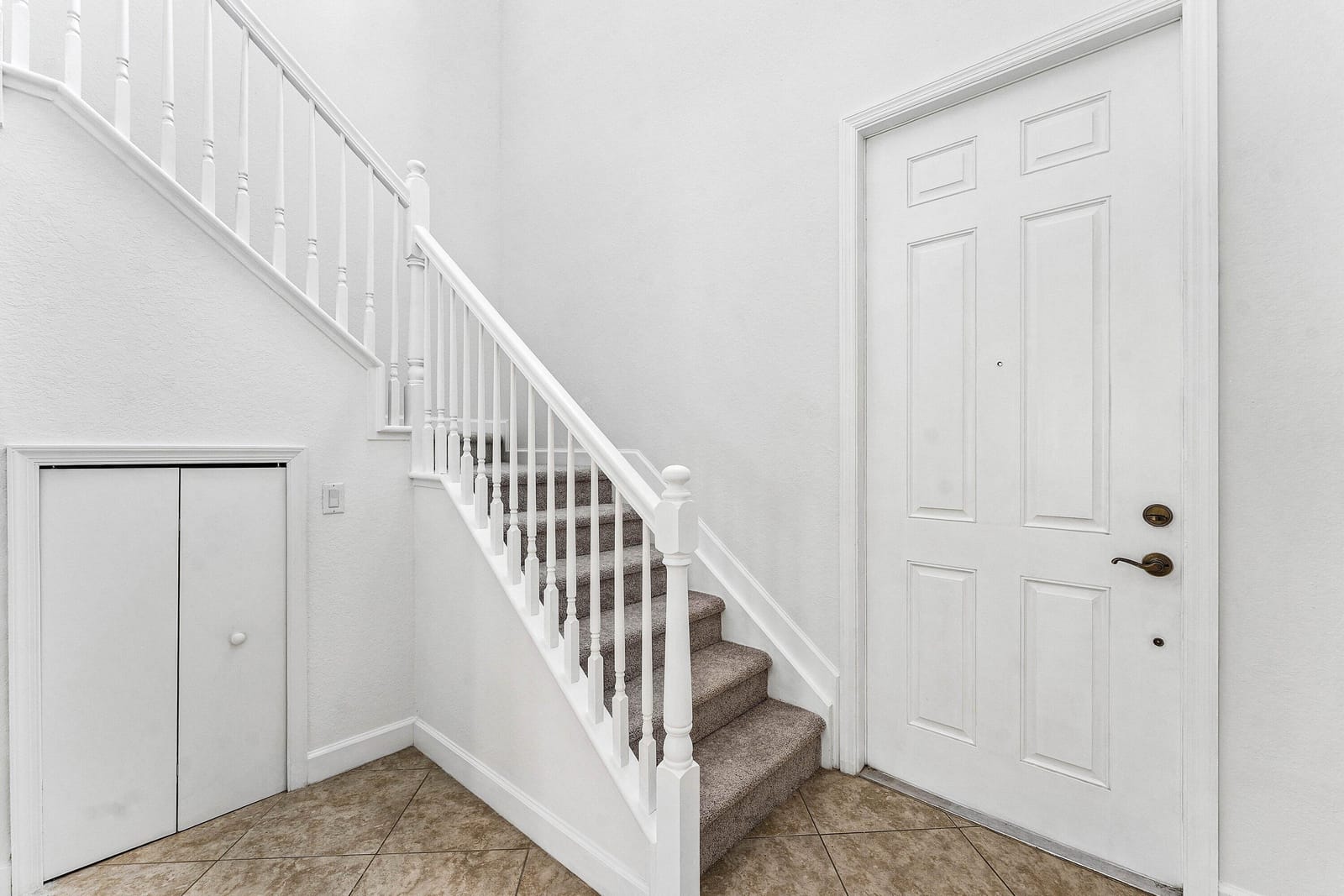 3030 WATERSIDE Circle — photo 8