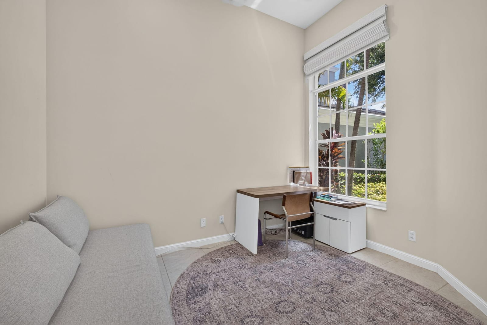 219 ANDALUSIA Drive — photo 9