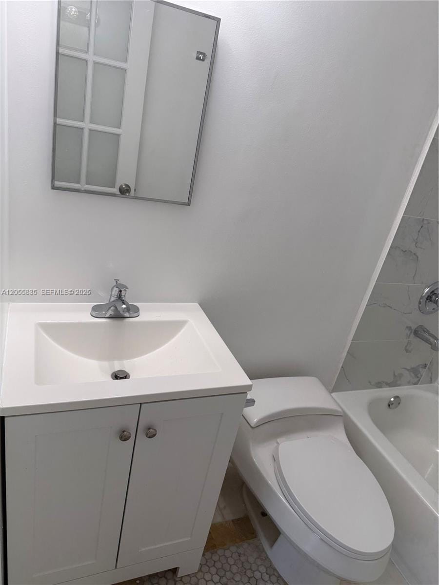 7195 NW 179th Street 211 — photo 10