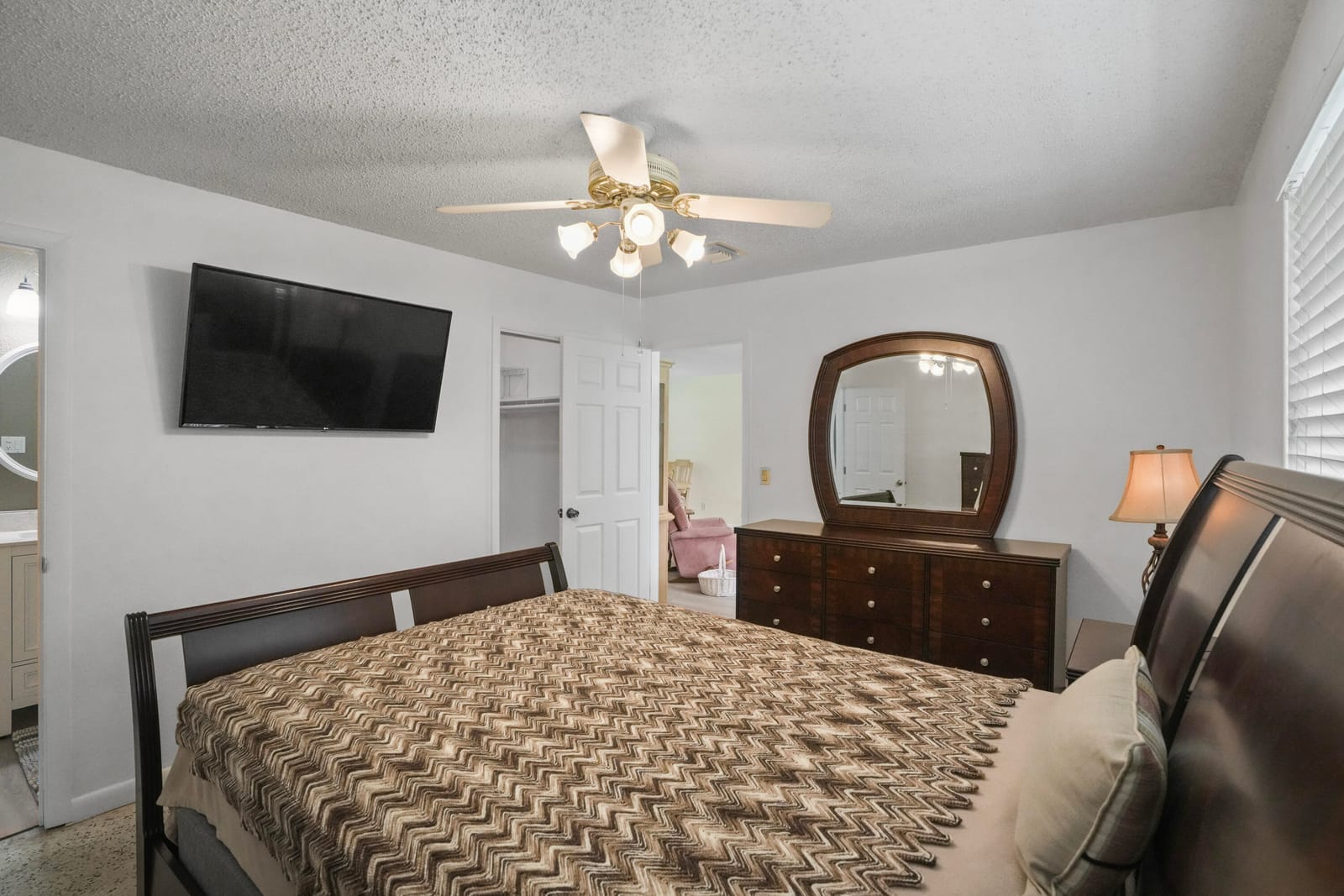 2270 SW 30TH Terrace, Fort Lauderdale, FL 33312 photo 14