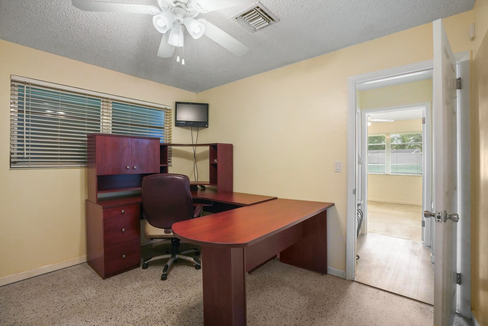 2270 SW 30TH Terrace, Fort Lauderdale, FL 33312 photo 18