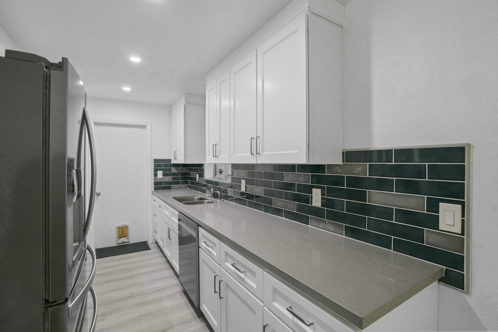 2270 SW 30TH Terrace, Fort Lauderdale, FL 33312 photo 5