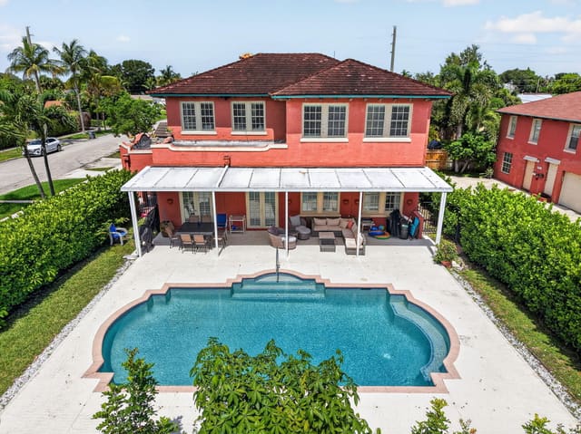 227 Foresteria Drive, Lake Park, FL 33403