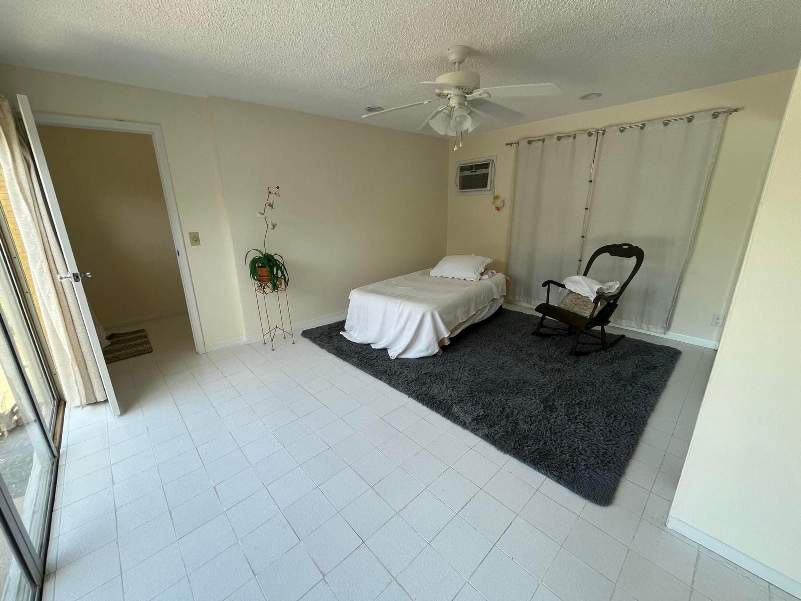 4804 MANGO Drive — photo 10