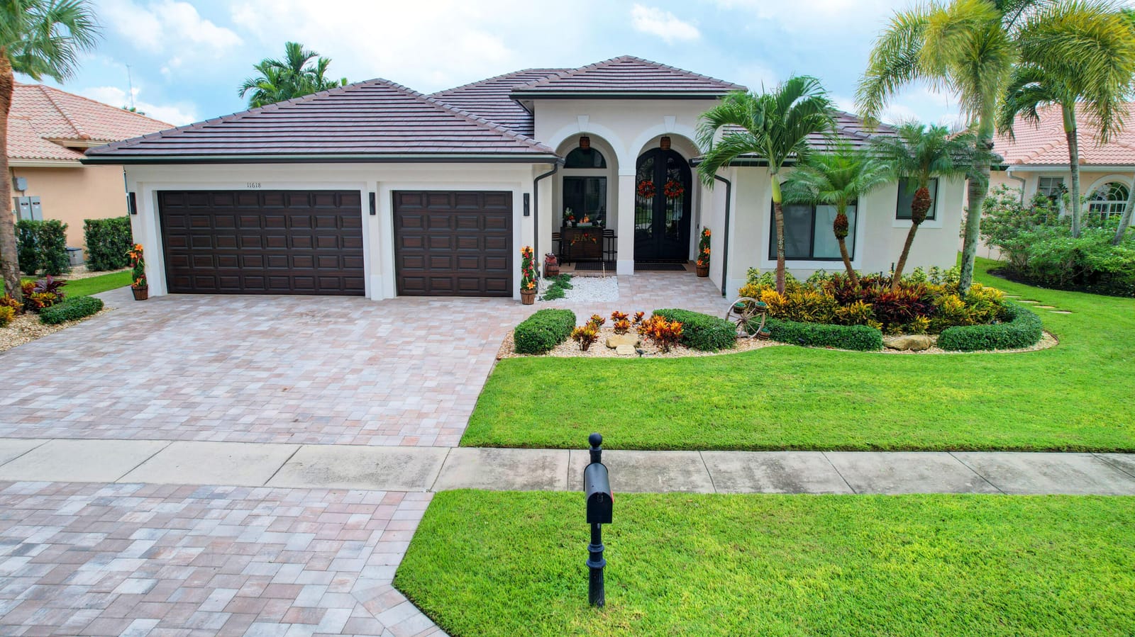 11618 MANATEE BAY Lane
