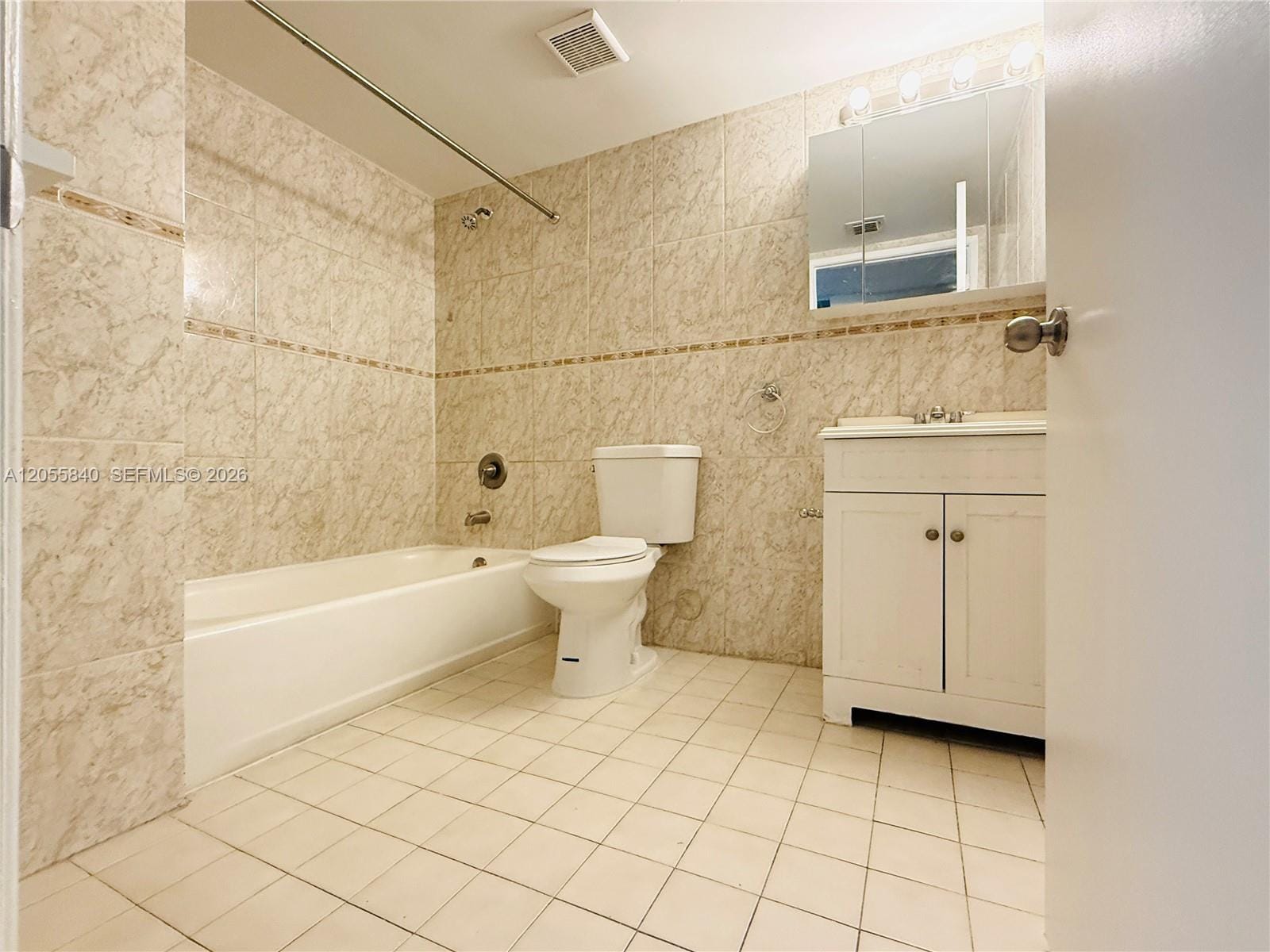 6175 NW 186th Street 104, Hialeah, FL 33015 photo 12