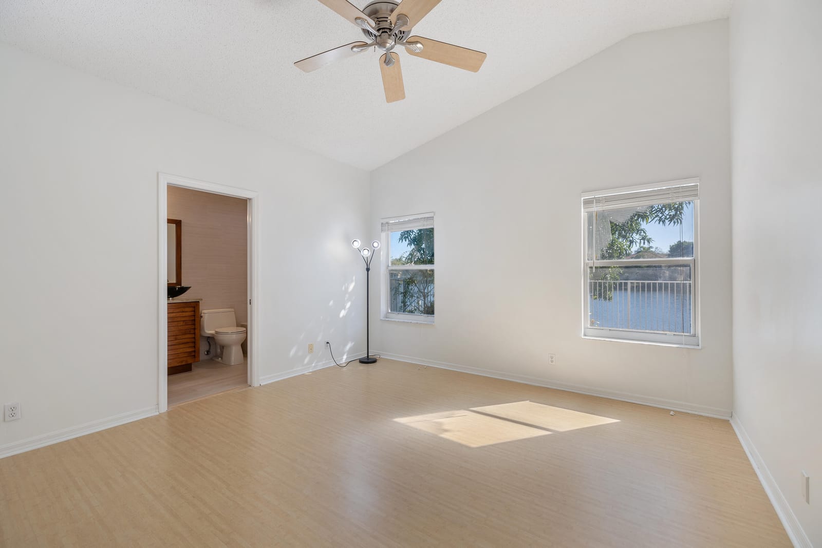 3800 WOODFIELD Drive, Coconut Creek, FL 33073 photo 19