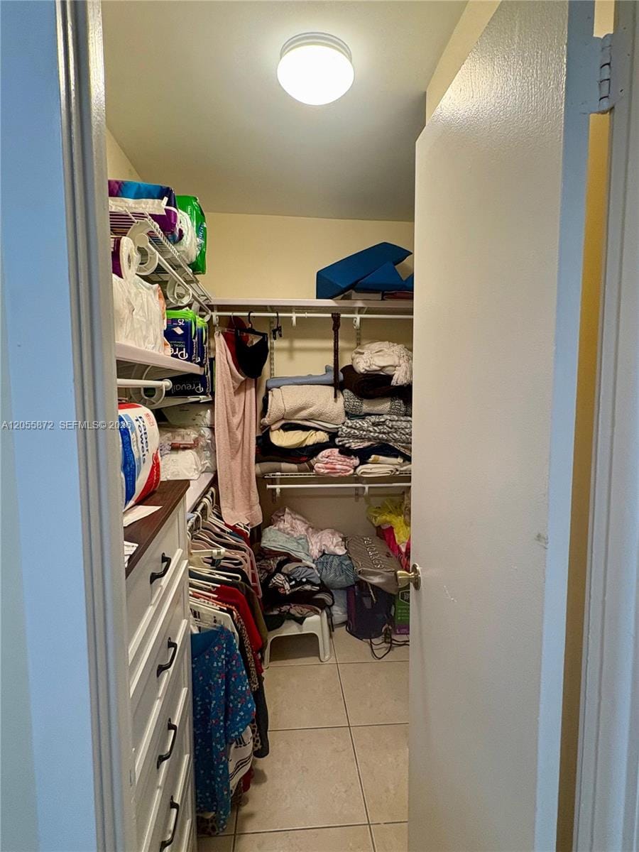 5050 NW 7th Street 309 — photo 8