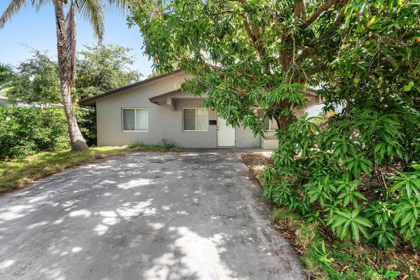 417 UPLAND Road, West Palm Beach, FL 33401 photo 3