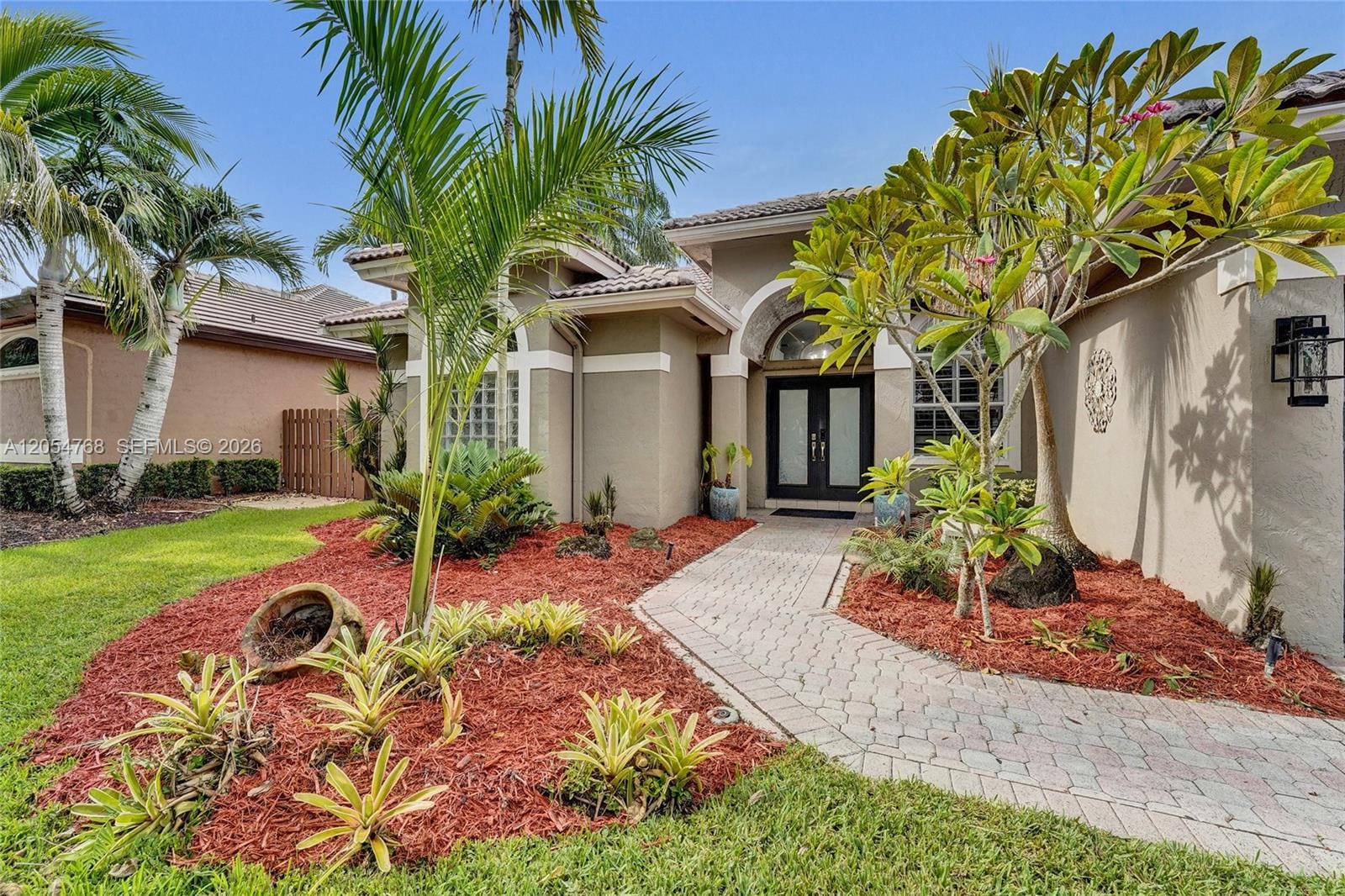16366 N Mariposa Circle N, Pembroke Pines, FL 33331 photo 3