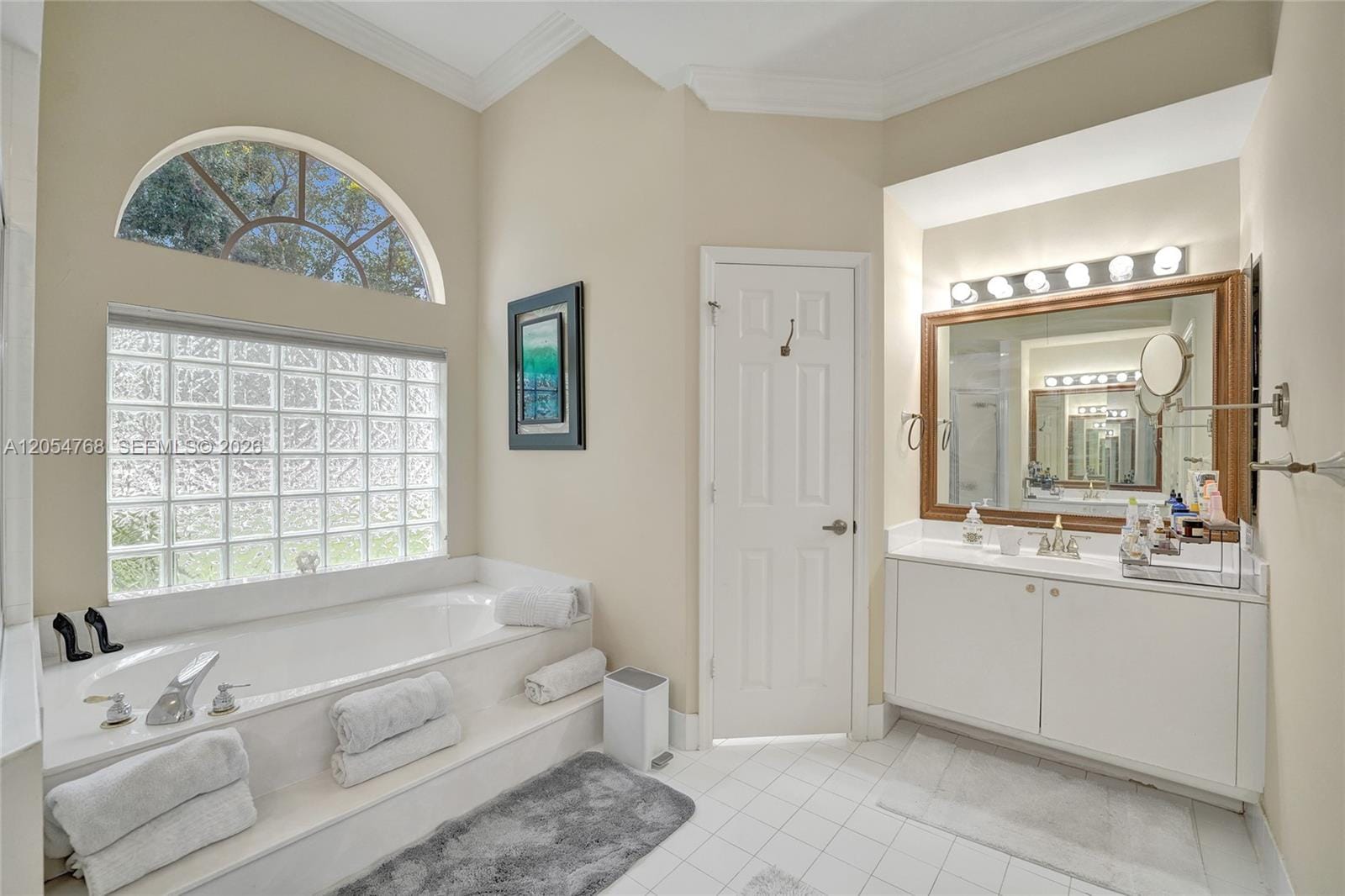 16366 N Mariposa Circle N, Pembroke Pines, FL 33331 photo 28