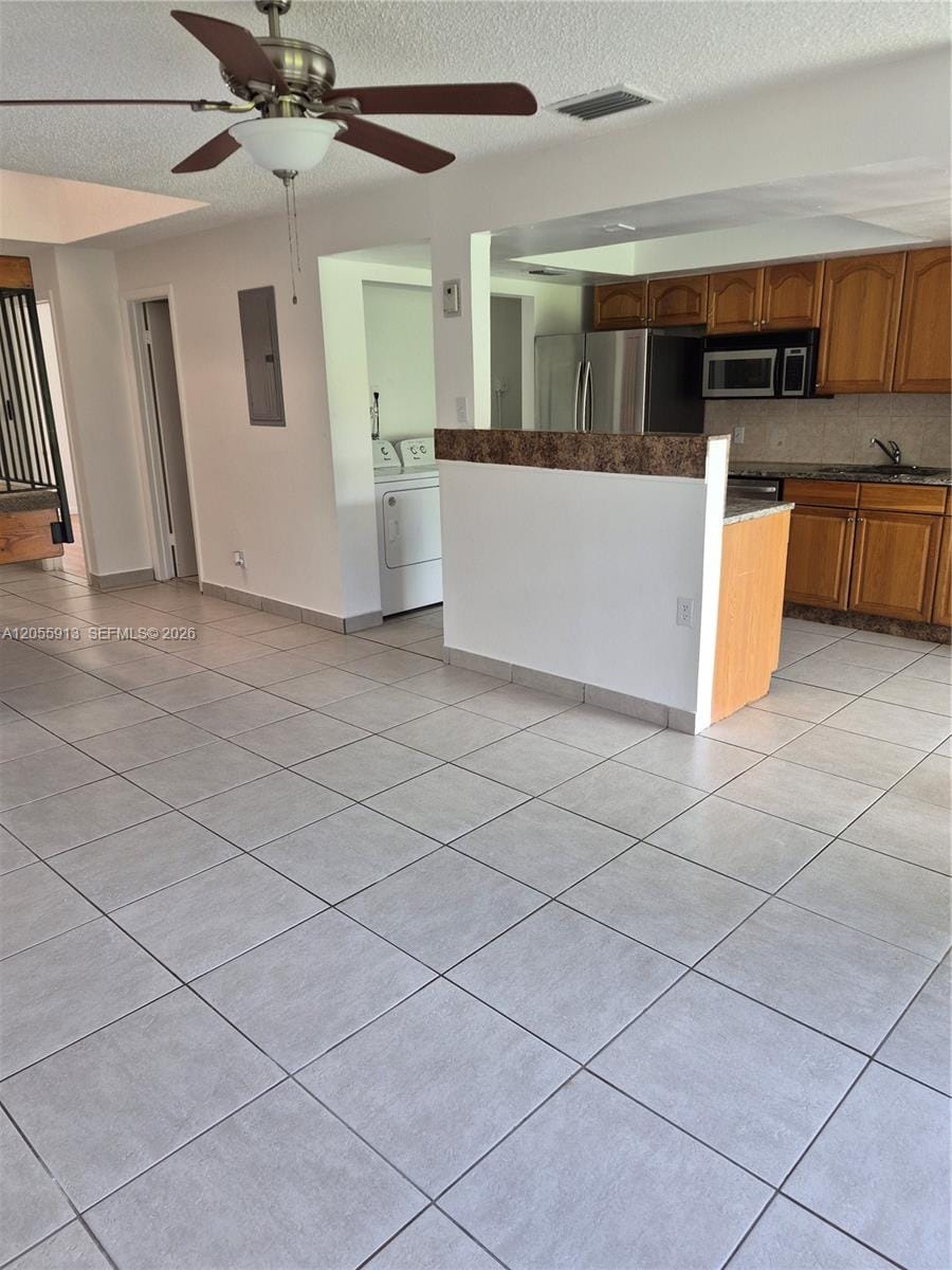 9943 W Atlantic Boulevard 9943 — photo 4
