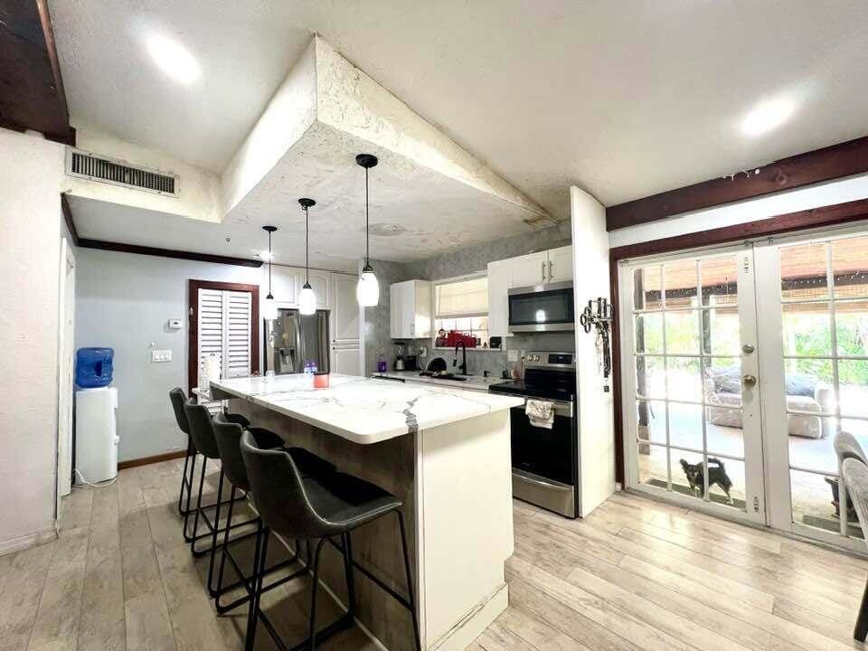 16887 W Trafalgar Drive W — photo 3